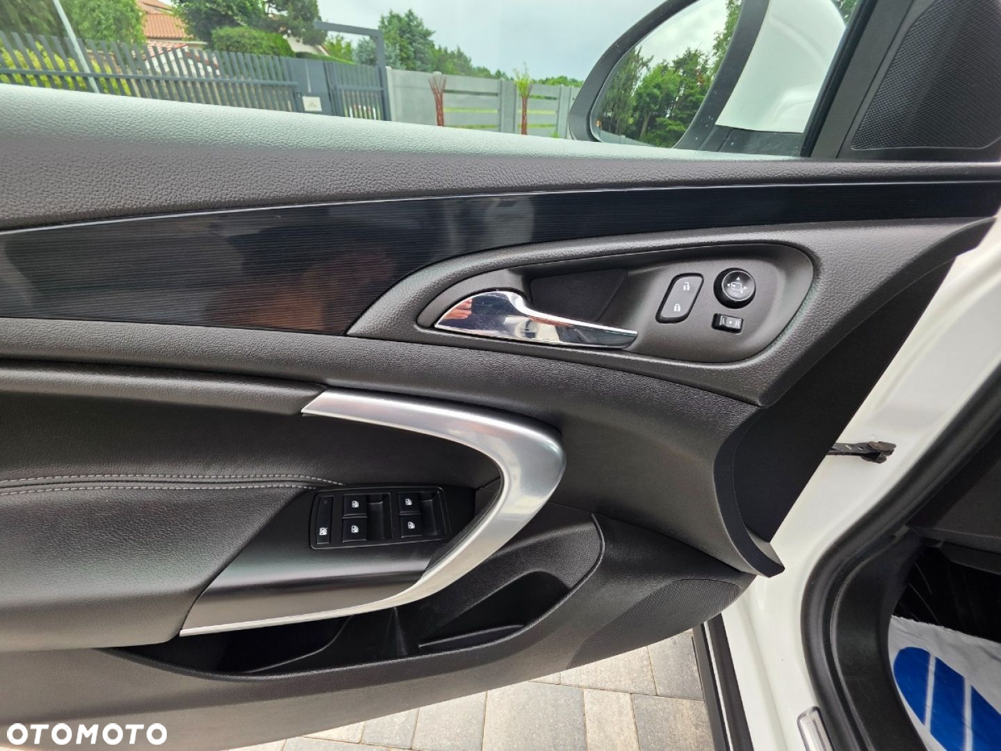 Opel Insignia - 11