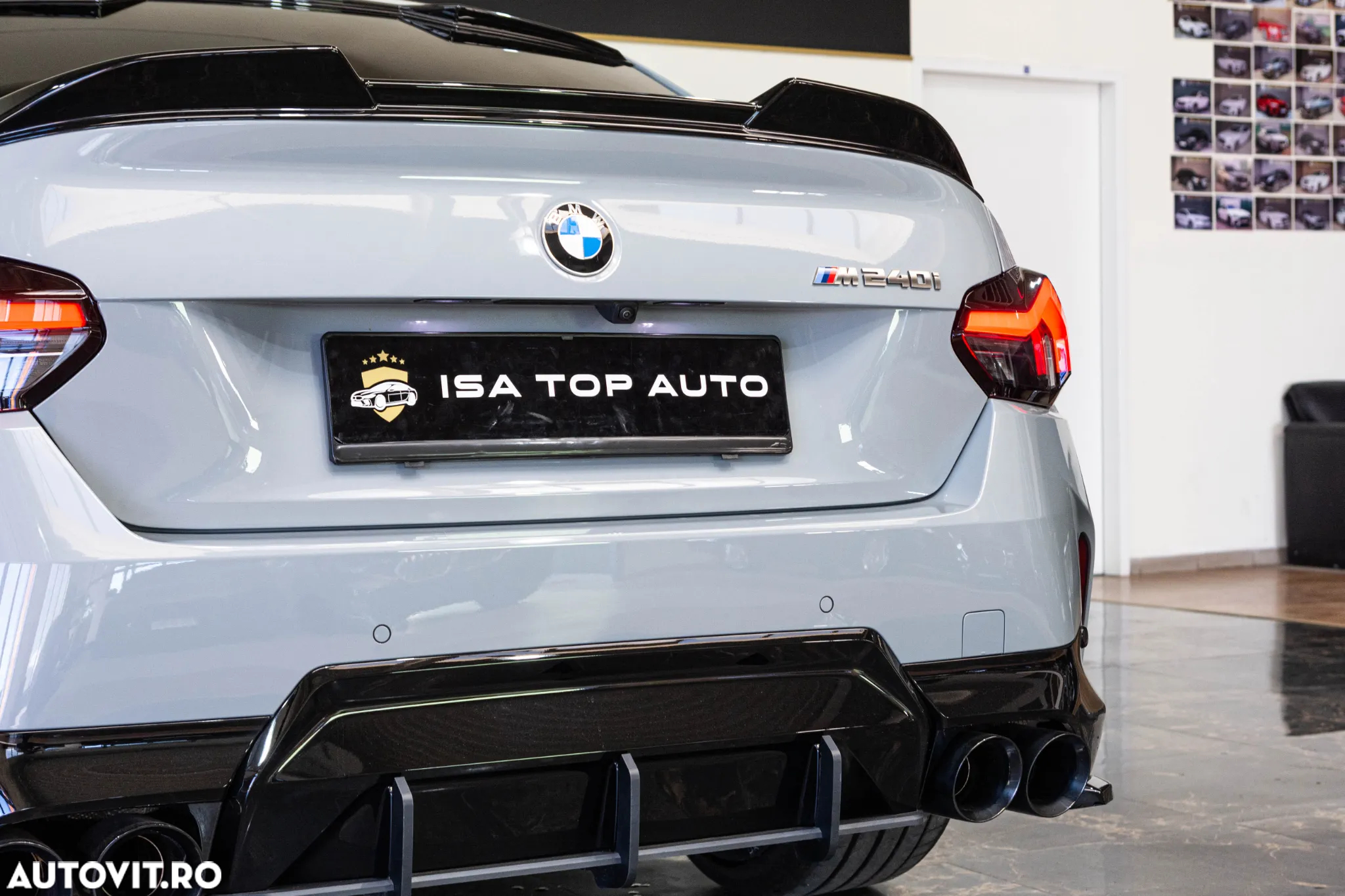 BMW M2 M240i AT - 34