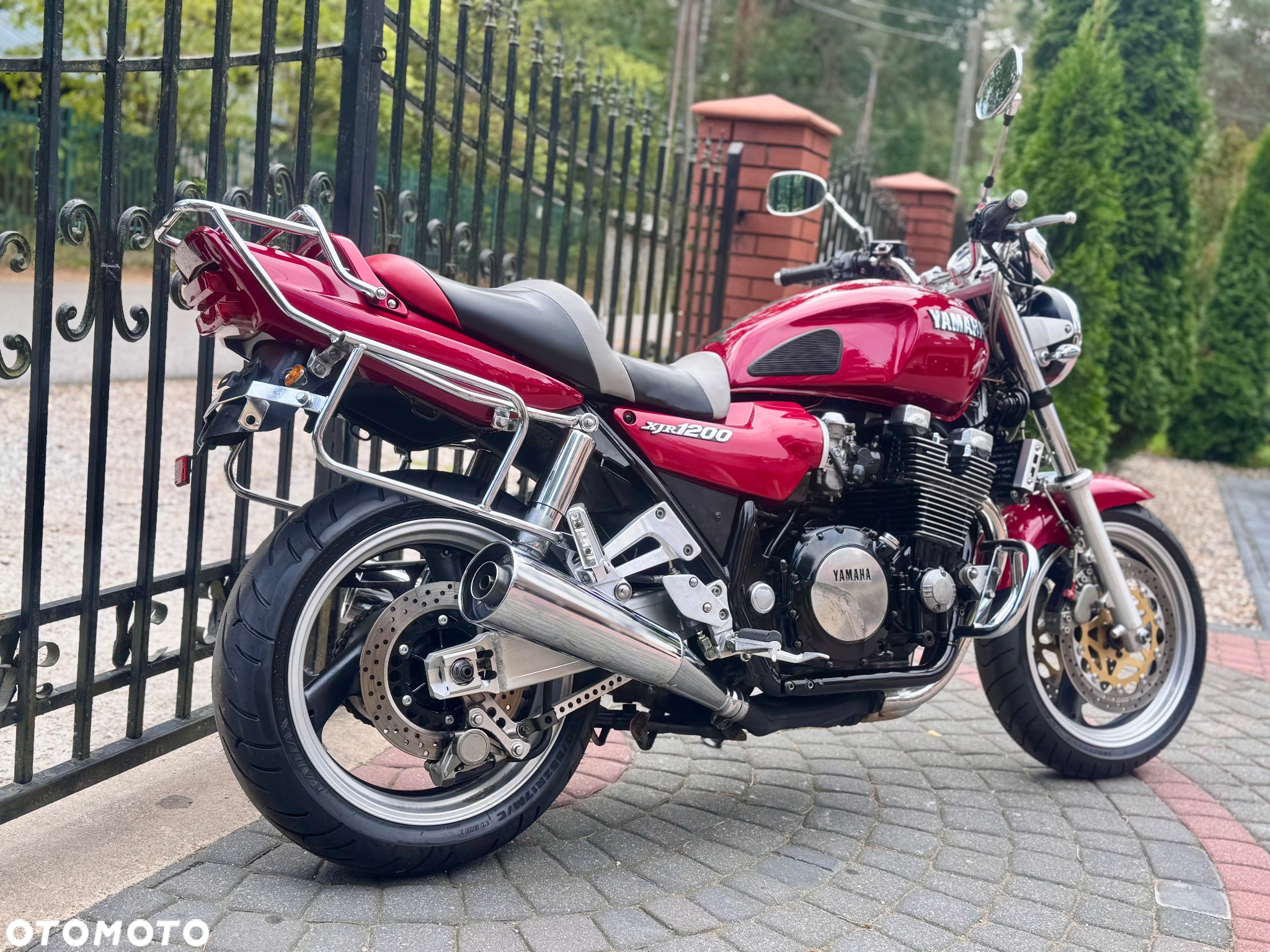 Yamaha XJR - 5