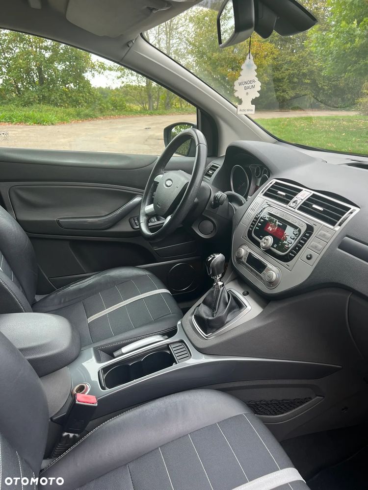 Ford Kuga 2.0 TDCi 4WD Titanium - 17