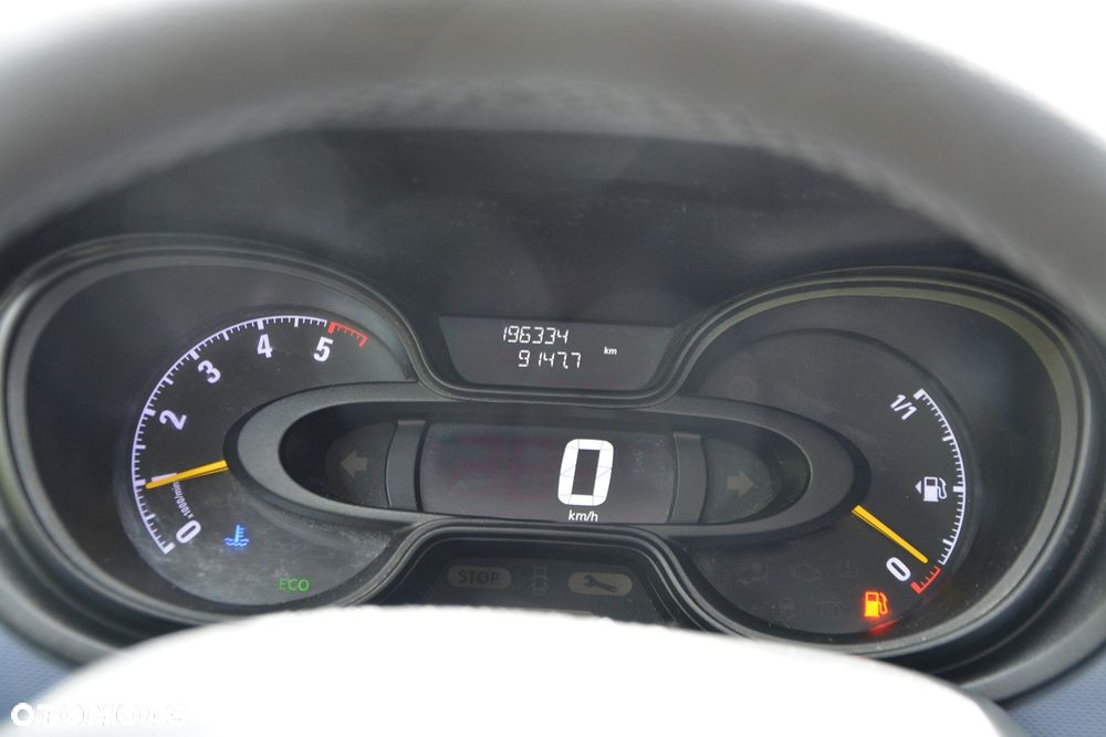Opel Vivaro - 4