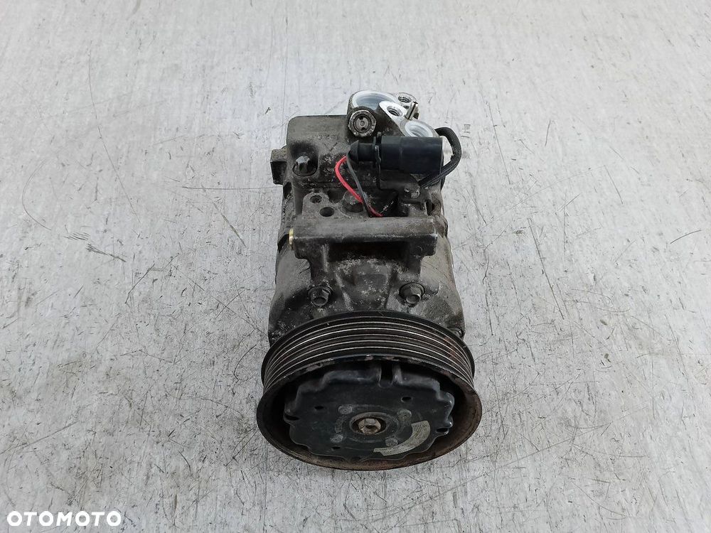 POMPA, SPRĘŻARKA KLIMATYZACJI AUDI A4 B6 447220-8... 2.0 20V - 2
