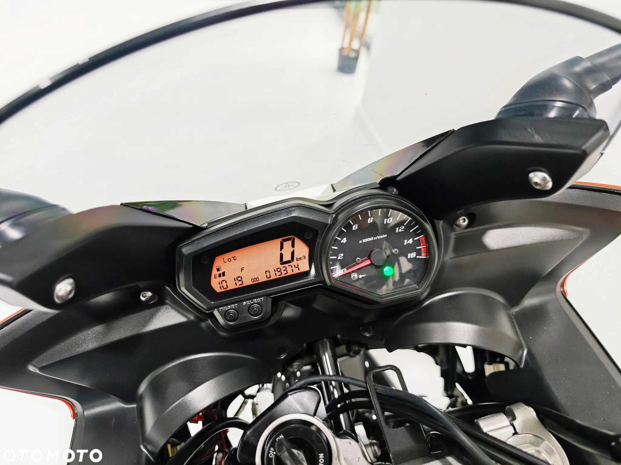 Yamaha FZ - 6