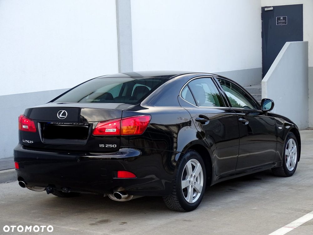 Lexus IS 250 F-Sport - 6