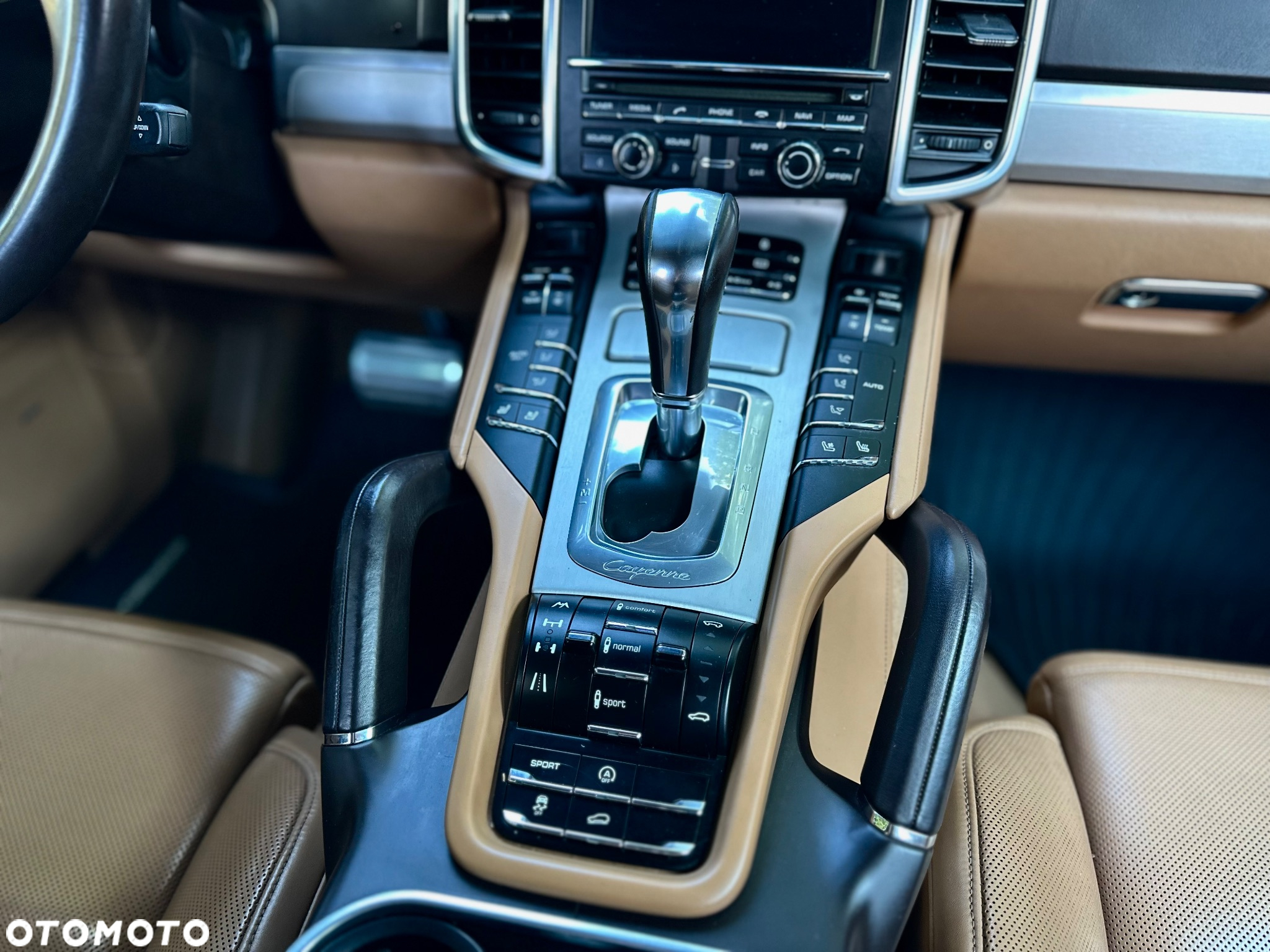 Porsche Cayenne Turbo - 13