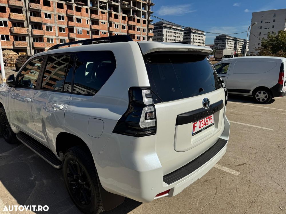 Toyota Land Cruiser 2.8l D-4D 204 CP A/T 7 locuri Luxury AVS - 10