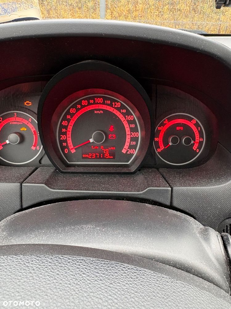 Kia Ceed - 6