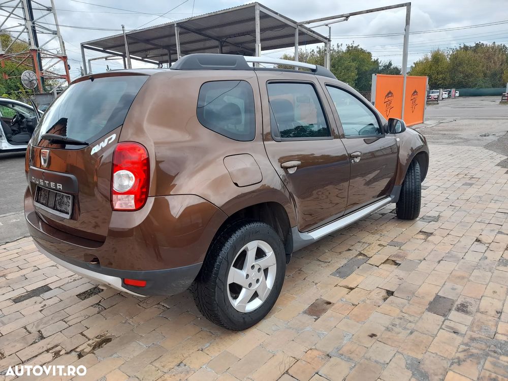 Dacia Duster 1.6 16V 4x4 Laureate - 3