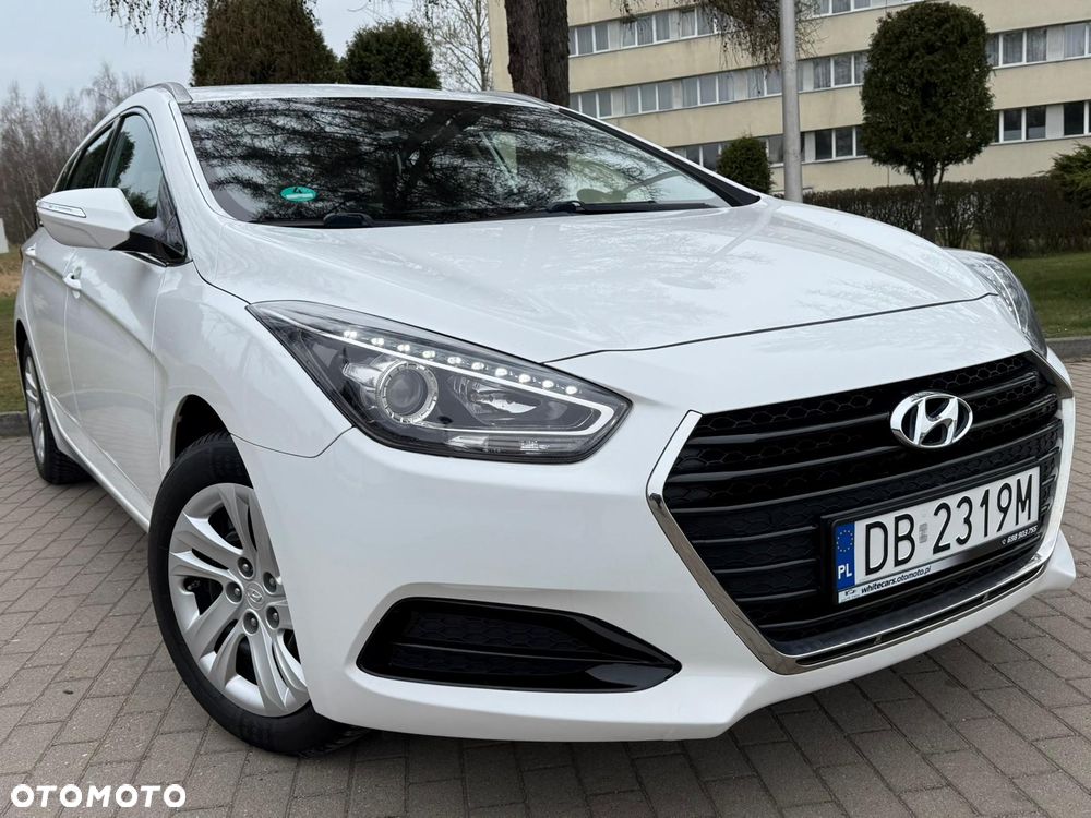 Hyundai i40 Kombi 1.6 Classic - 12
