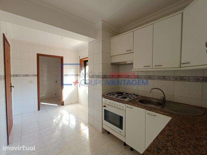 Apartamento T2 | Rio Tinto | Excelente Localização - Grande imagem: 5/15