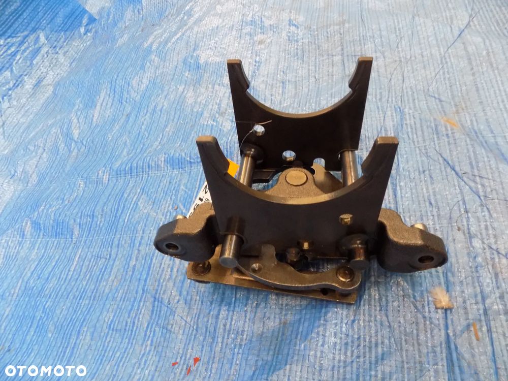 John Deere seria 6000, 6600  6506 widełki WOM L102578 6800 6900 - 2