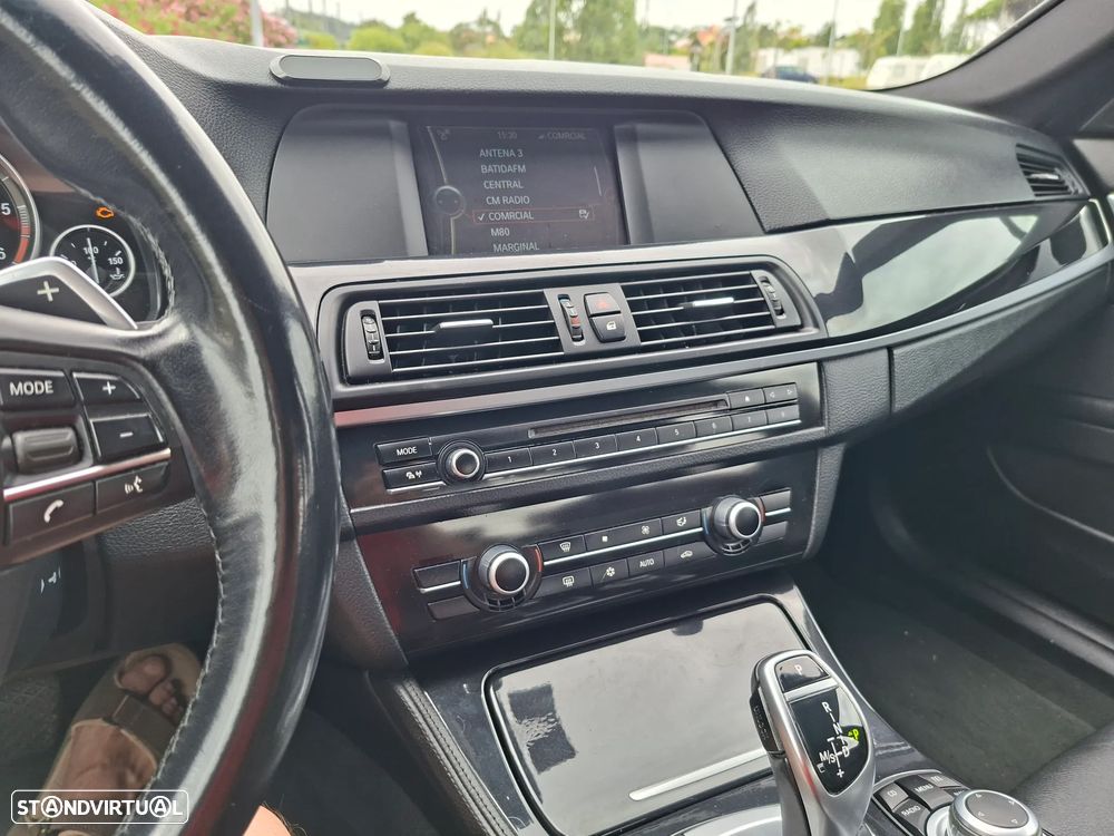 BMW 520 d Auto - 12