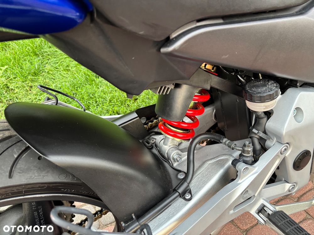 Honda Hornet - 18