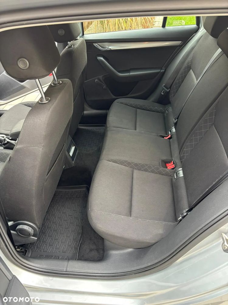 Skoda Octavia 1.6 TDI Ambition - 7