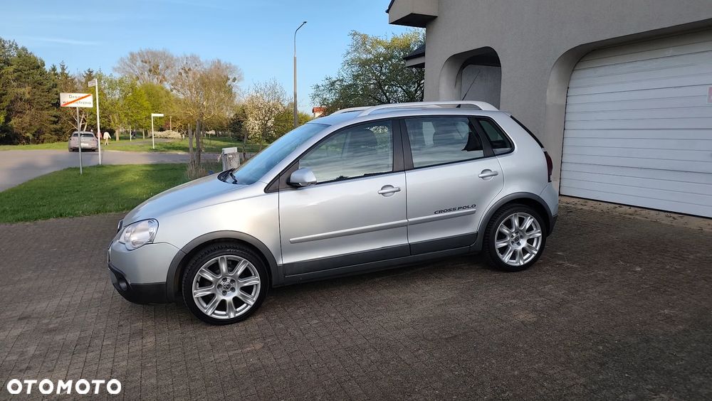 Volkswagen Polo Cross - 16