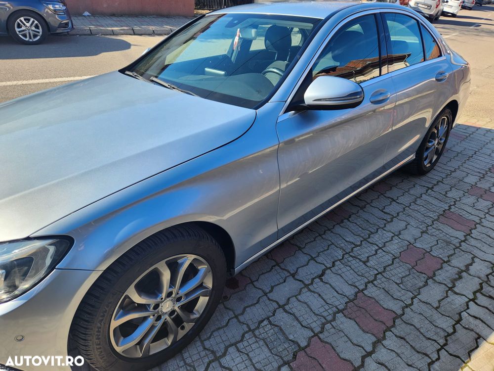 Mercedes-Benz C - 4