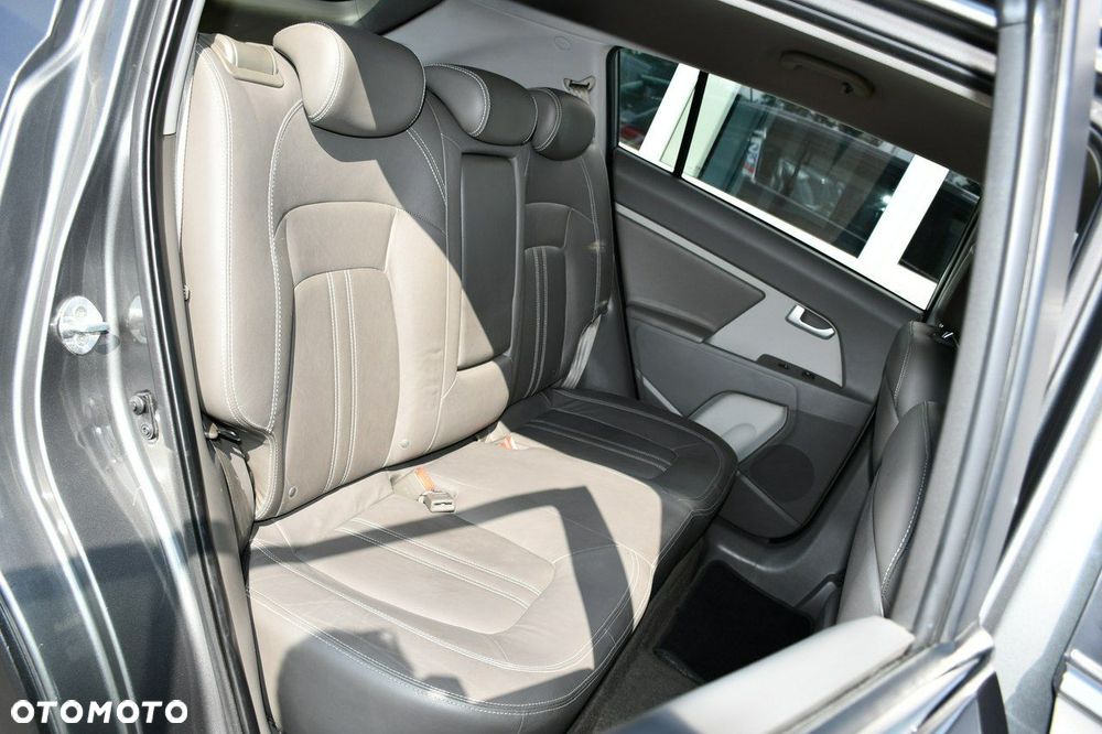 Kia Sportage 1.7 CRDI 2WD Attract - 30