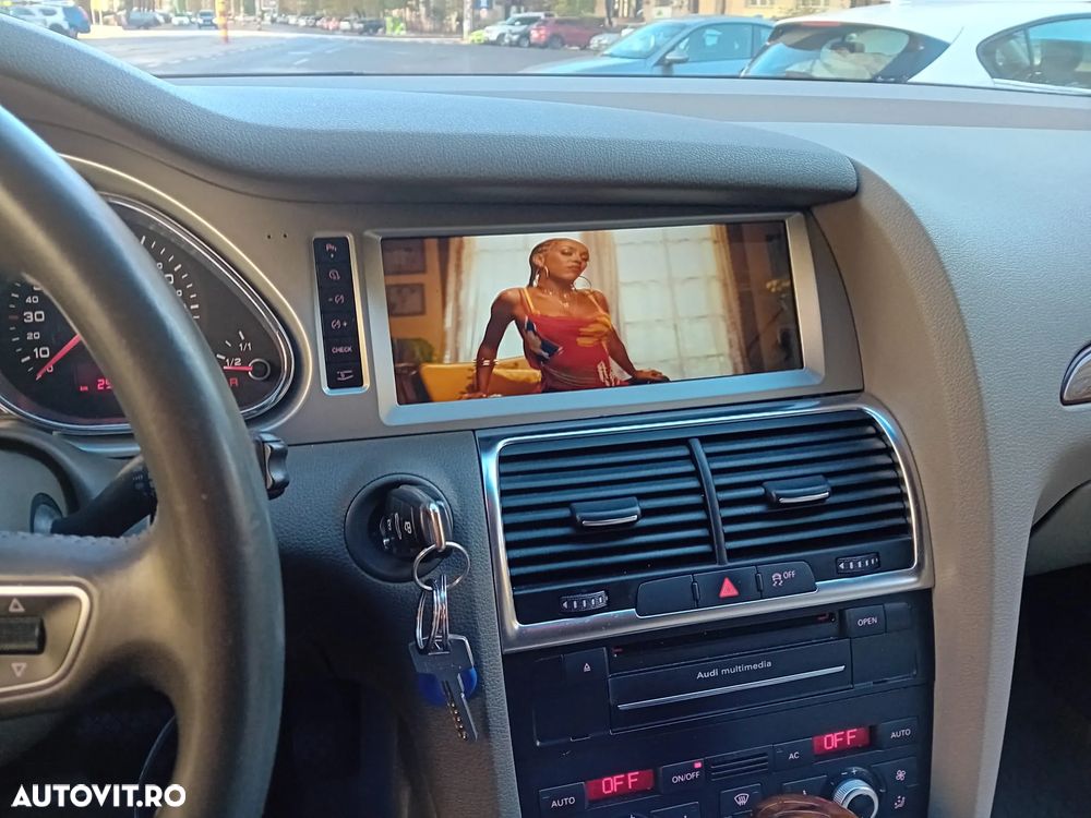 Audi Q7 3.0 TDI Quattro Tip - 6