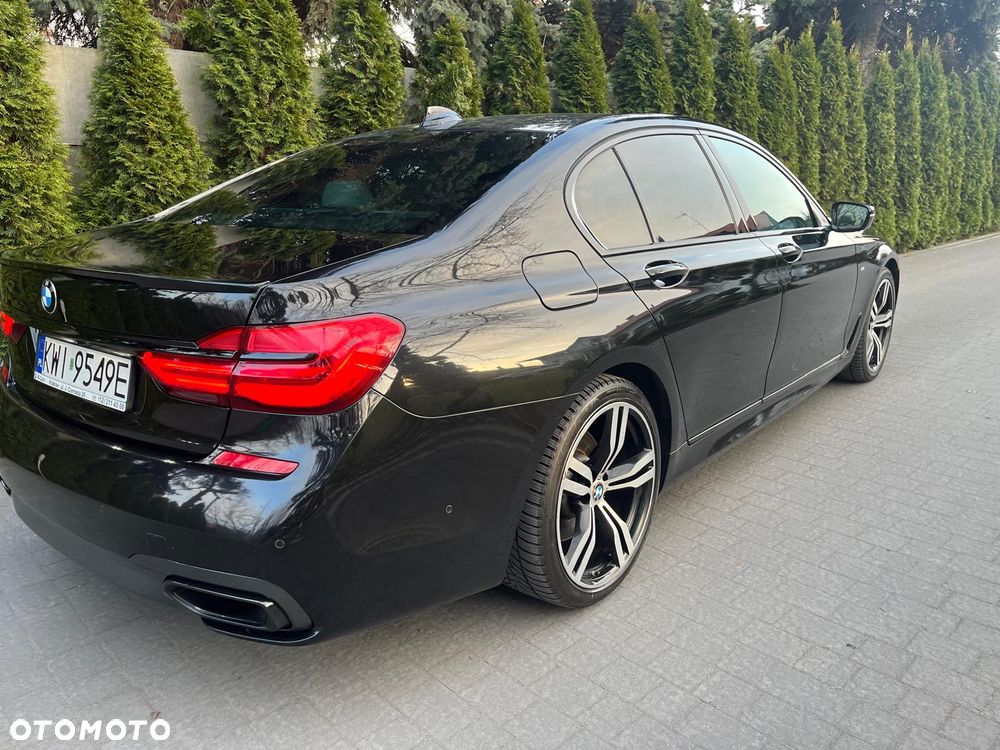 BMW Seria 7 740d xDrive - 13