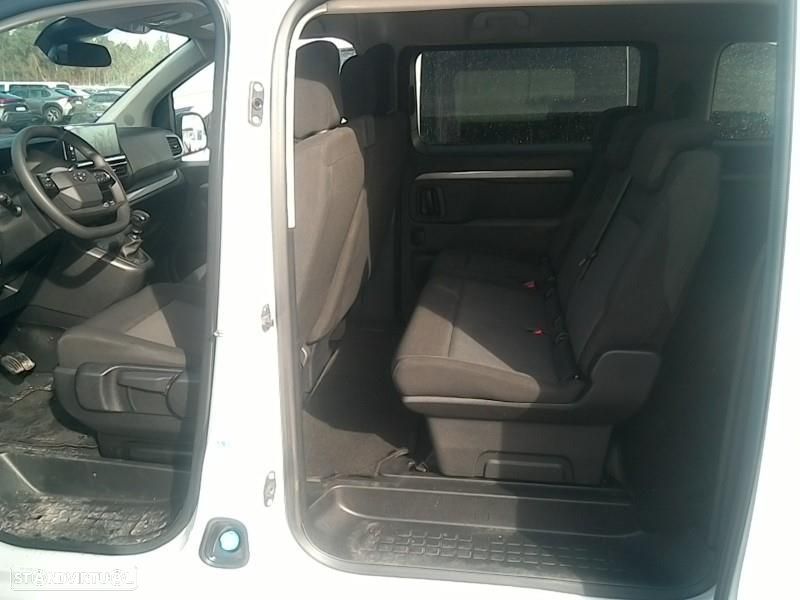 Toyota Proace Verso 2.0 D-4D L1 1.0T Comfort 9L - 13