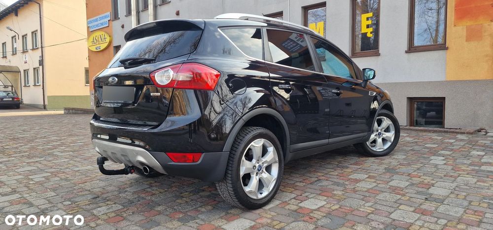 Ford Kuga 2.0 TDCi 4x4 Titanium - 22