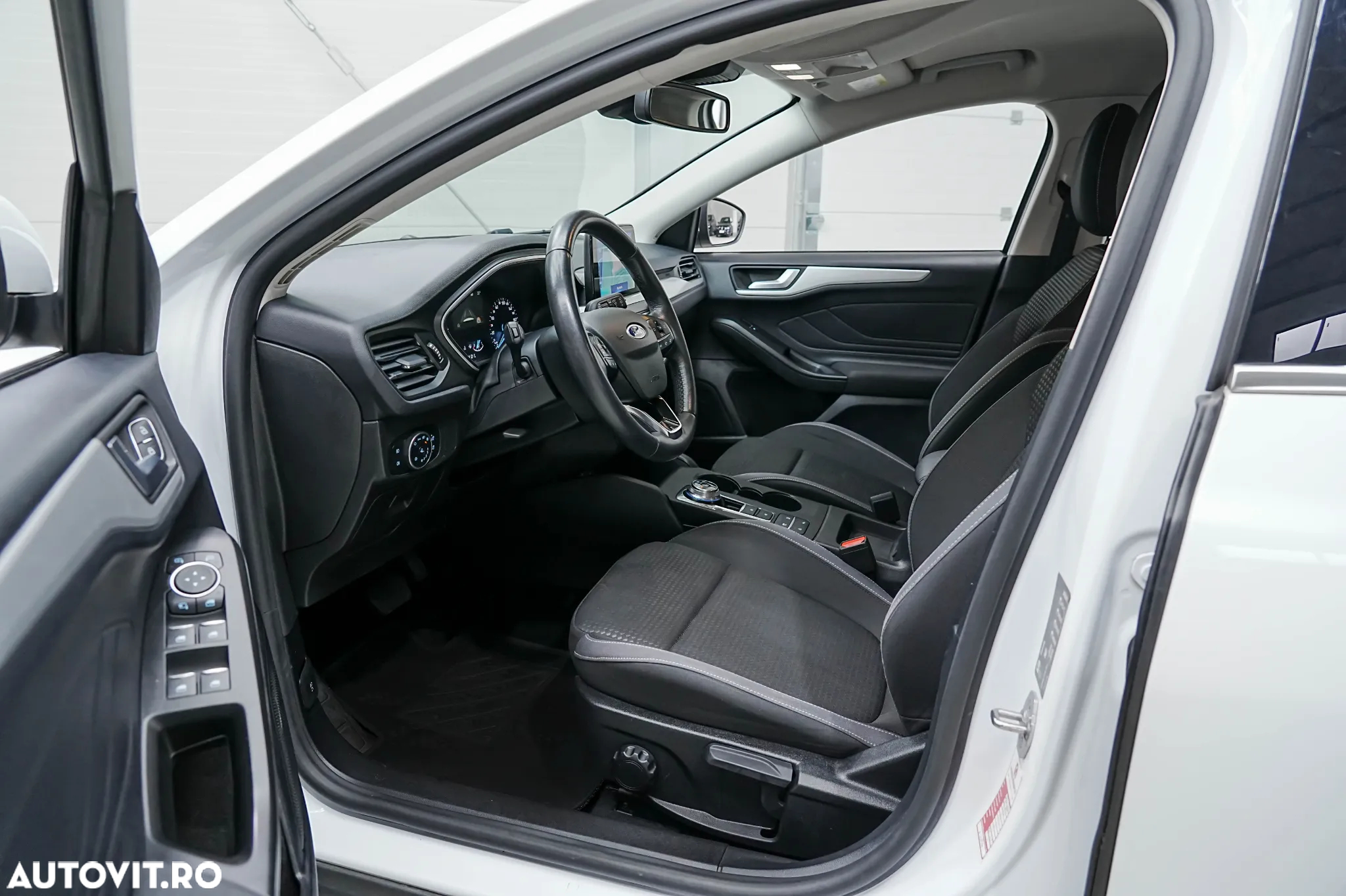 Ford Focus Turnier 1.5 EcoBlue Start-Stopp-System Aut. ACTIVE - 22