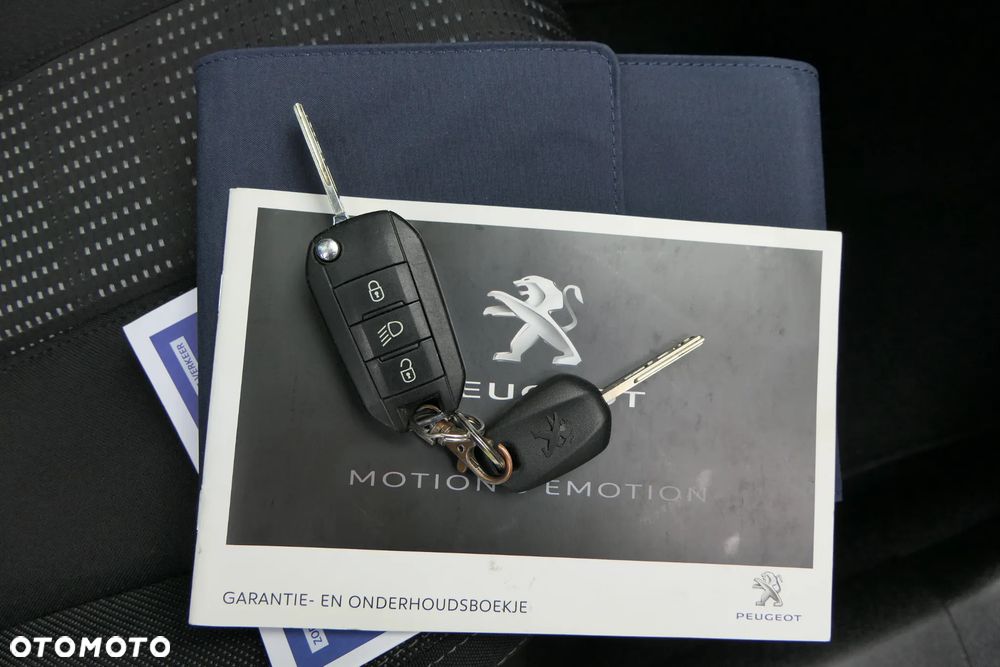 Peugeot 308 1.6 BlueHDi Business Line S&S - 15