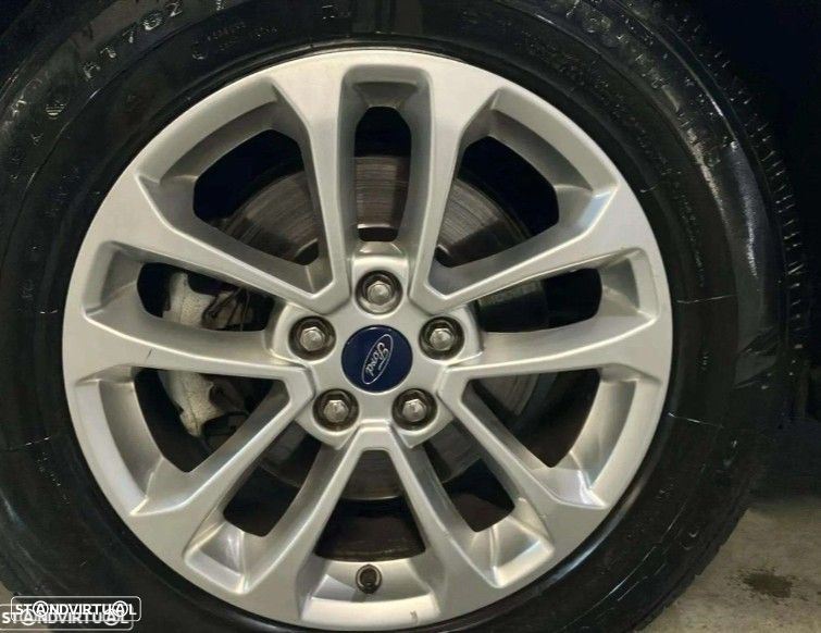 Ford Kuga 1.5 TDCi EcoBlue Titanium - 4
