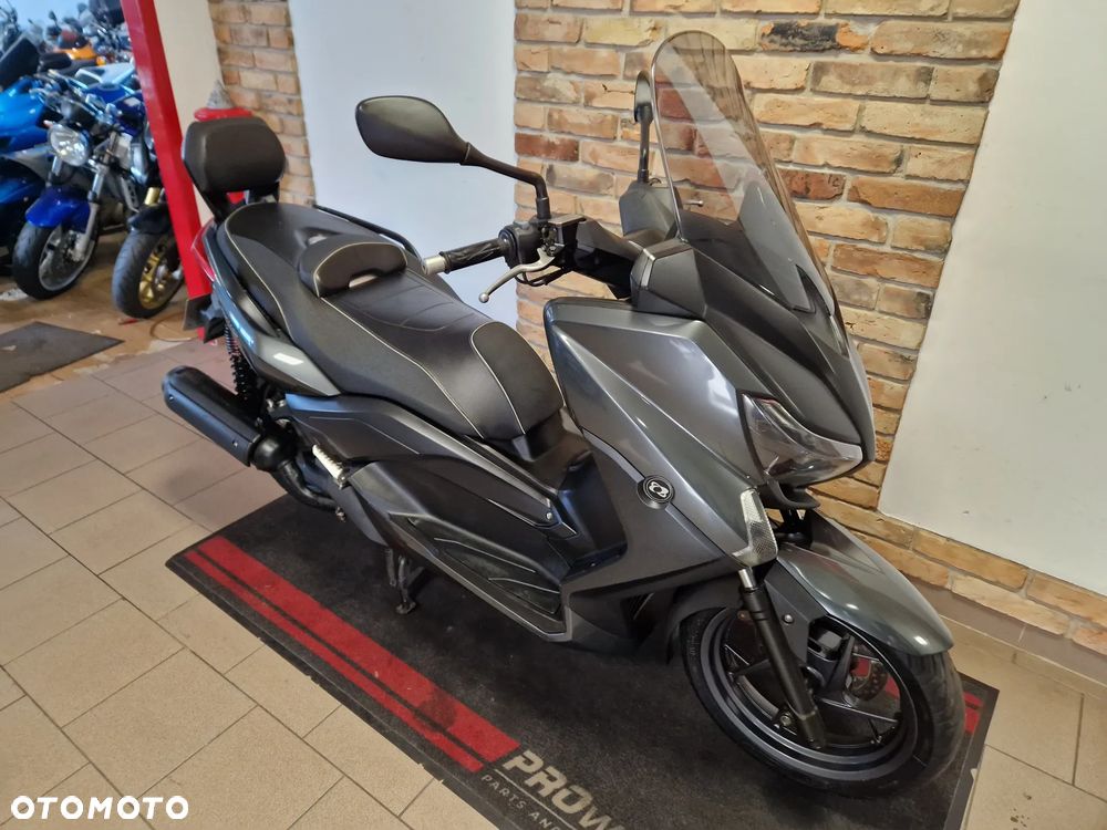 Yamaha X-max