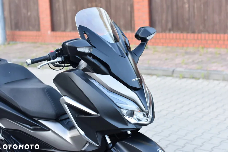 Honda NSS - 4