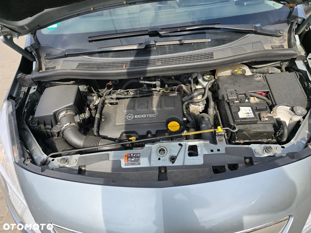 Opel Meriva - 16