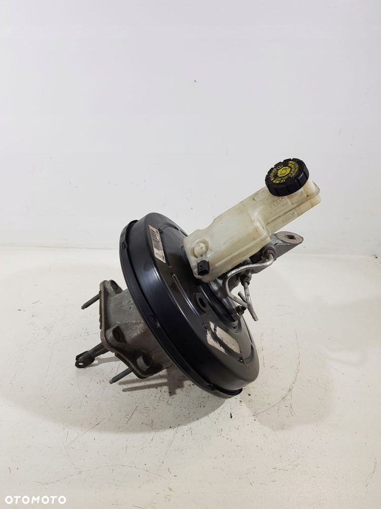serwo hamulcowe 472100005r renault megane iii lift 12r eu 1.2 tce - 4