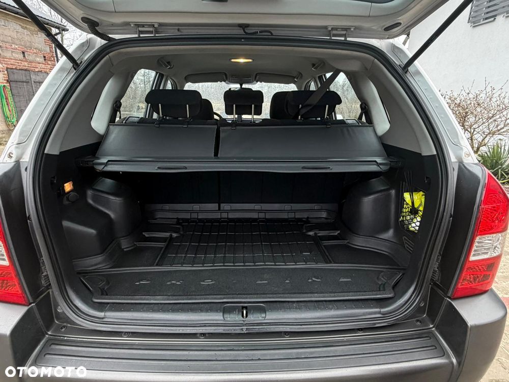 Hyundai Tucson 2.0 CRDi VGT 2WD GLS - 19