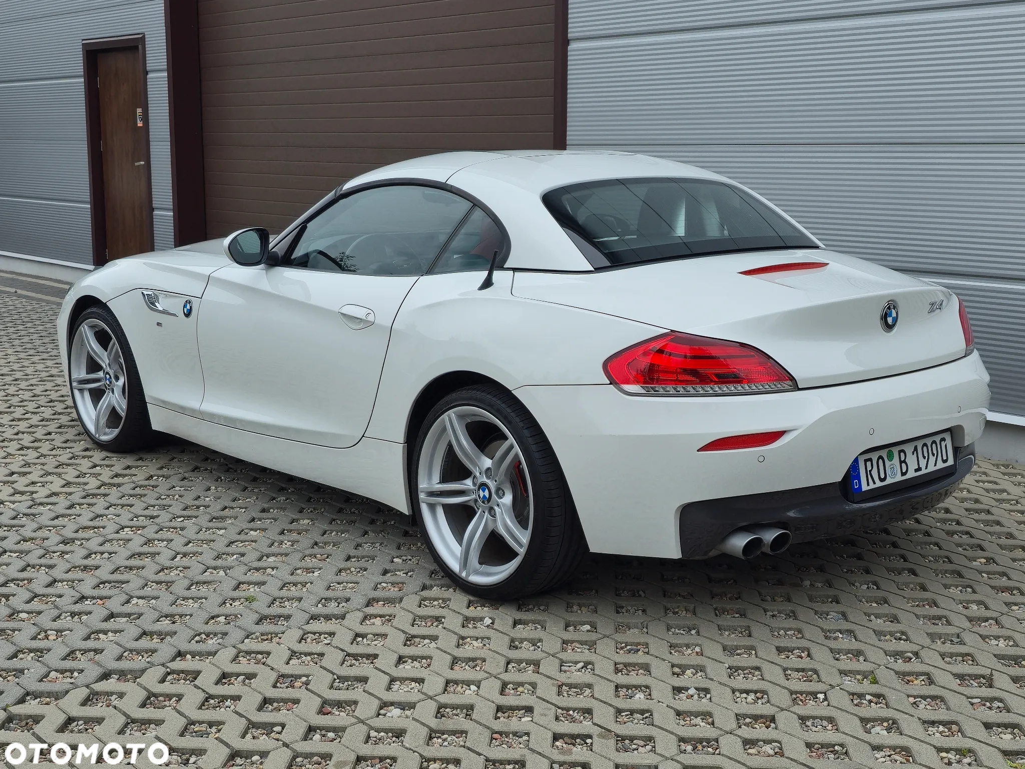BMW Z4 sDrive30i - 18