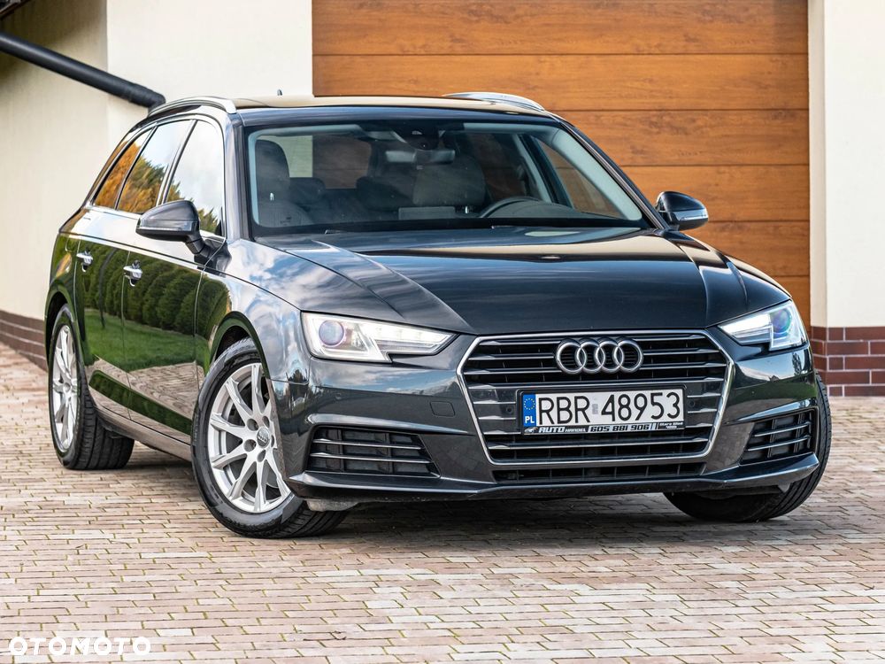 Audi A4 Avant 2.0 TDI Design S tronic - 1