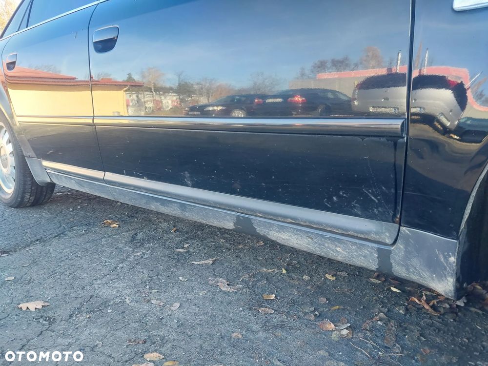 Audi A6 C5 sedan silnik kompletny 1.8 Turbo AEB turbina turbosprężarka cewka wiązka przepustnica przepływomierz kolektor skrzynia biegów DHW sprzęgło dwumasa drzwi lewe prawe klapa błotnik lusterko kolor LY9B czarny maglownica wydech tłumik lampa tył tylna blenda belka rura dolotowa przewód podłokietnik sterownik panel boczki fotele grzane alufelgi szyba dekory NA CZĘŚCI WSZYSTKIE CZĘŚCI - 14