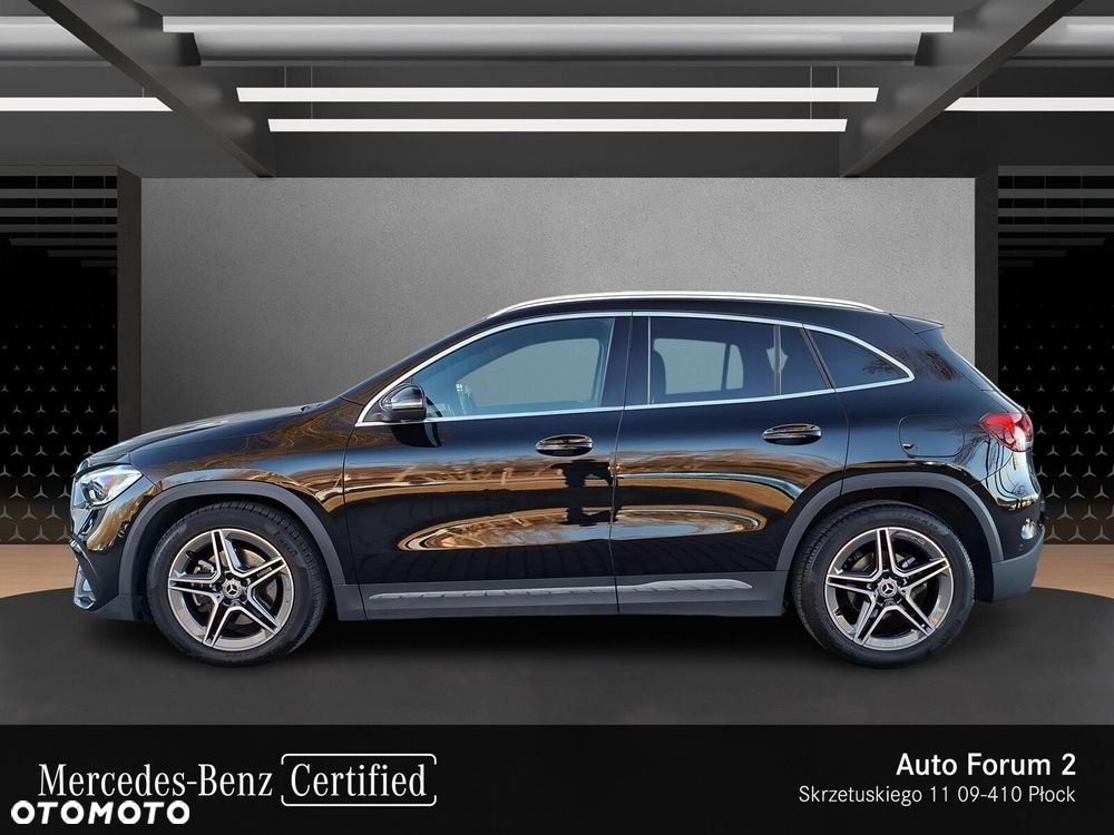 Mercedes-Benz GLA - 2