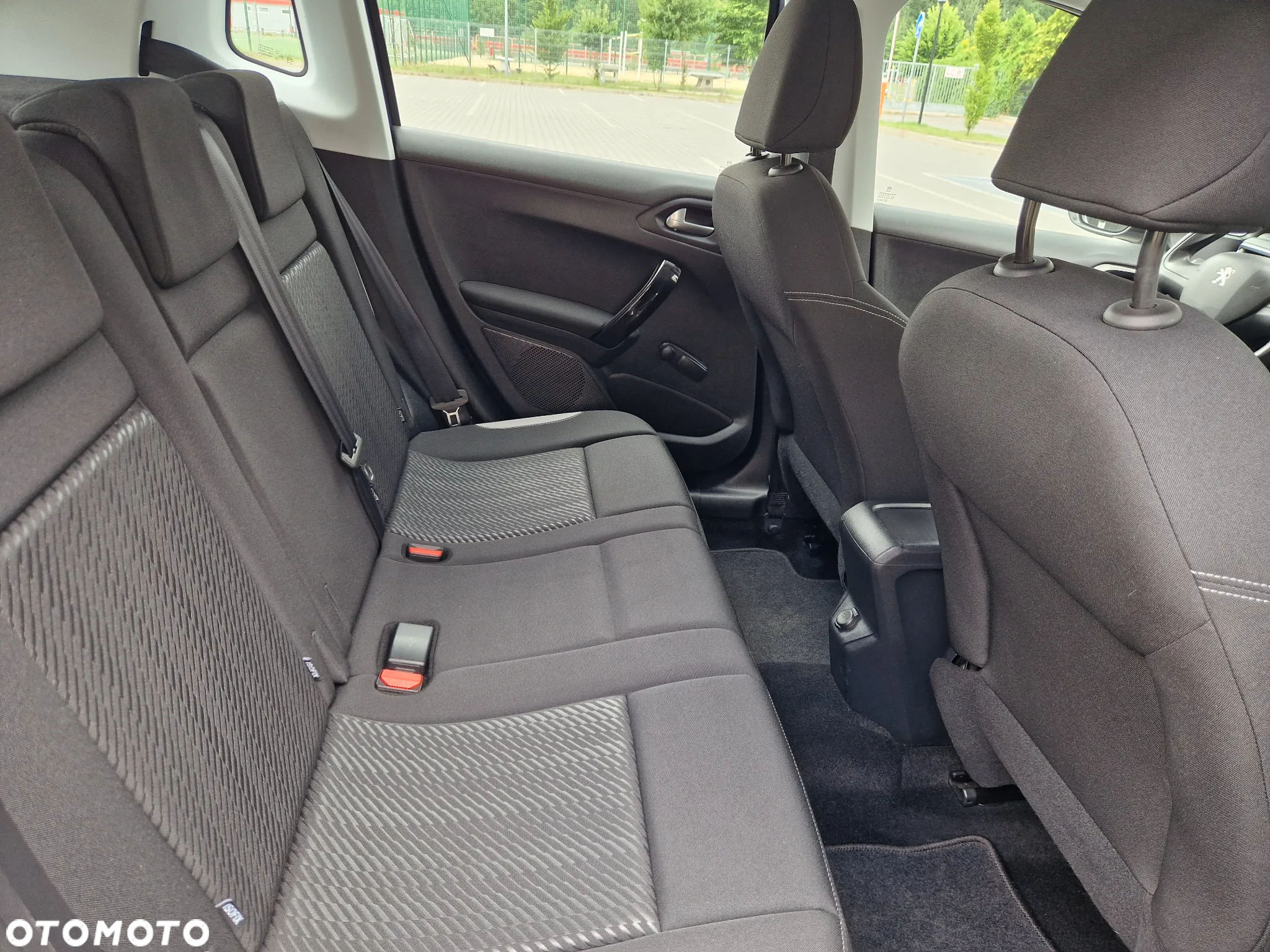 Peugeot 2008 - 29