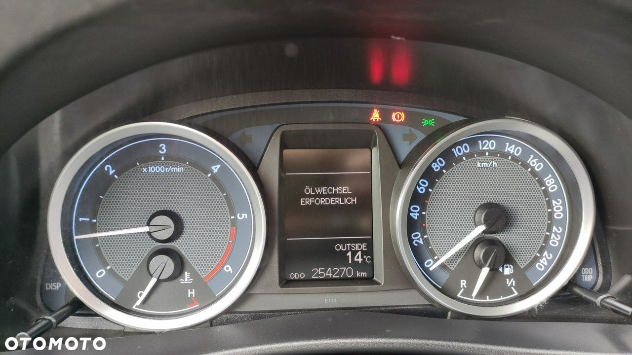 Toyota Auris - 39