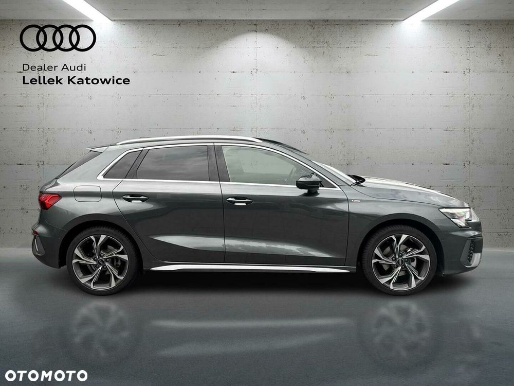 Audi A3 - 8