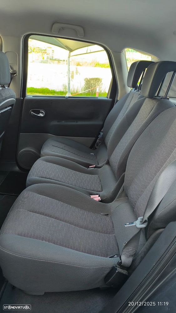 Renault Scénic 1.5 dCi Dynamique S - 42