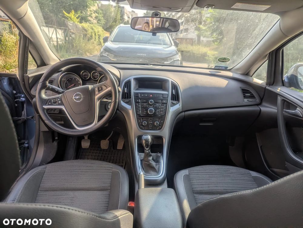 Opel Astra - 14