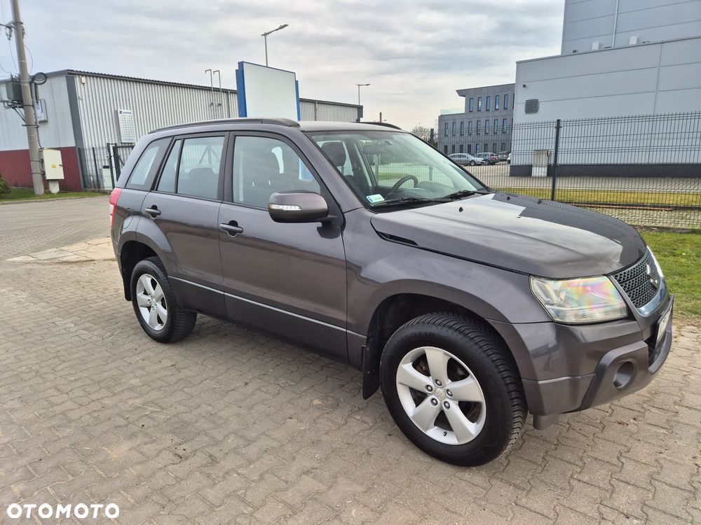 Suzuki Grand Vitara 1.9 DDiS Premium - 15