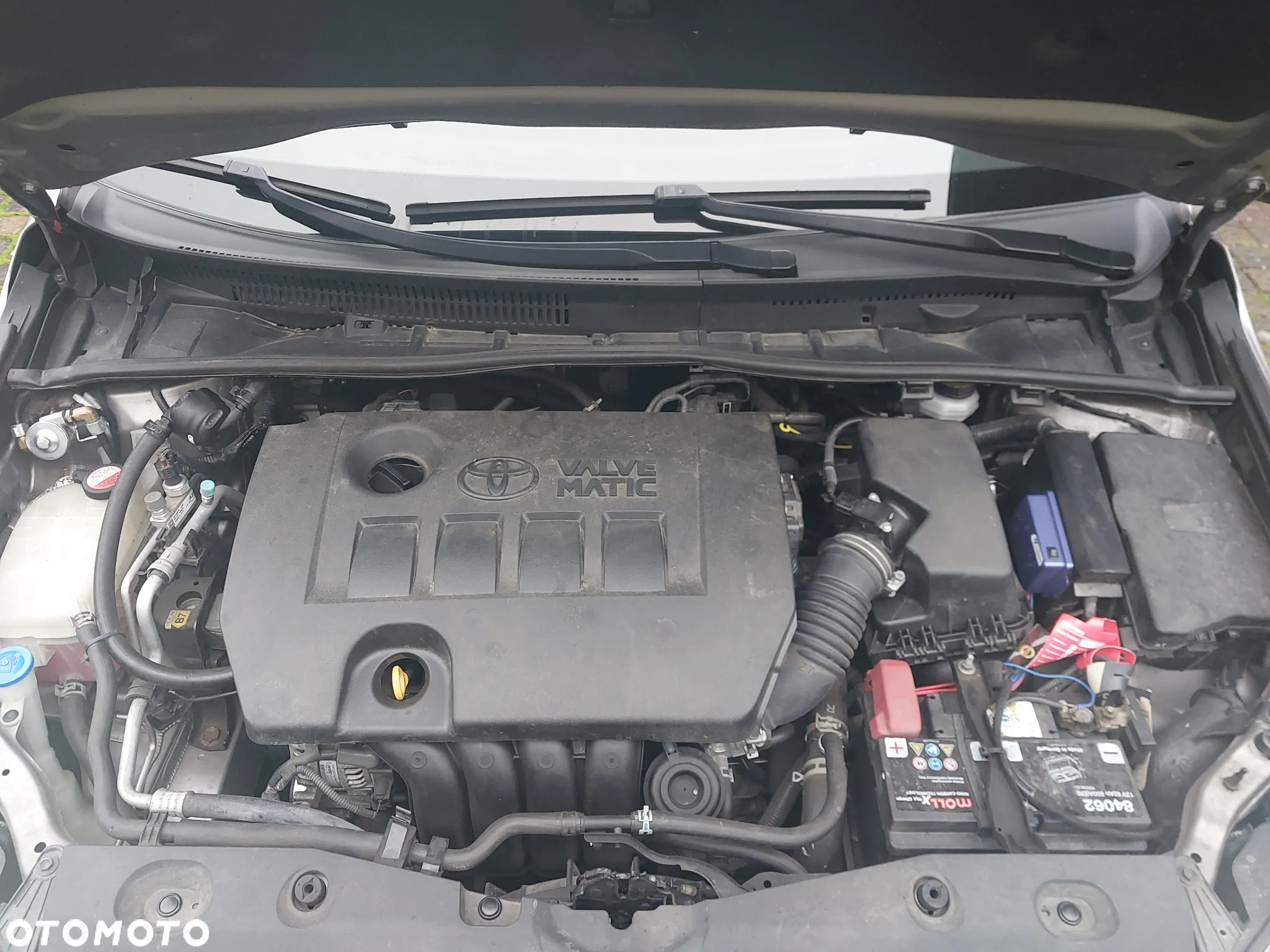 Toyota Avensis 1.8 Prestige MS - 11