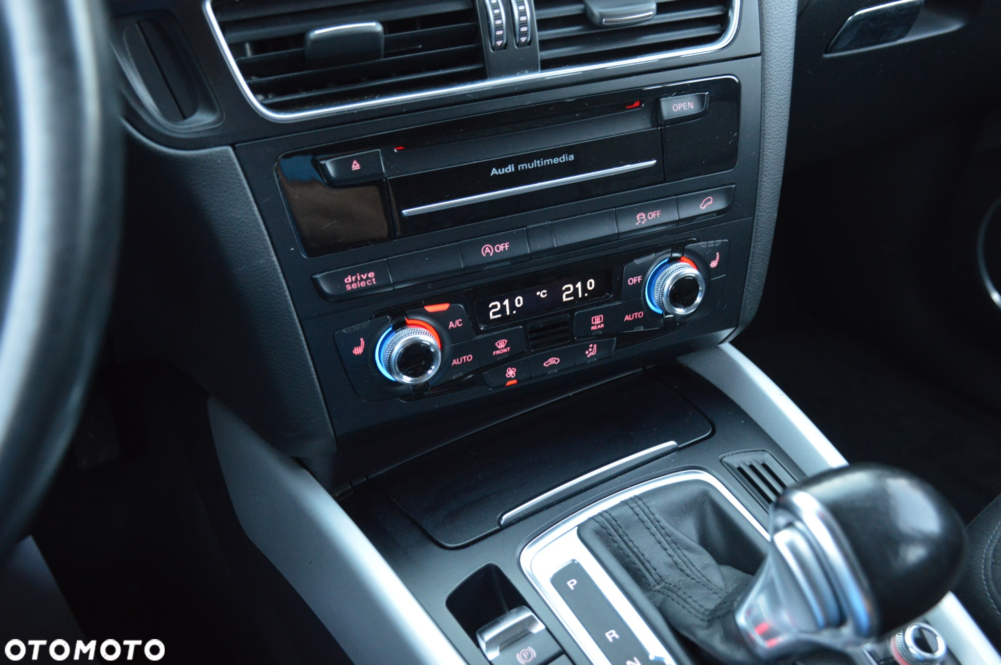 Audi Q5 2.0 TDI Quattro S tronic - 28