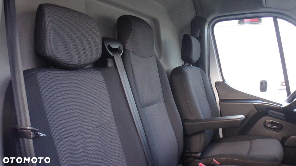 Renault Master - 13