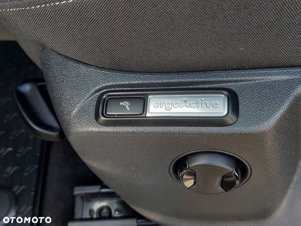 Volkswagen Tiguan - 18