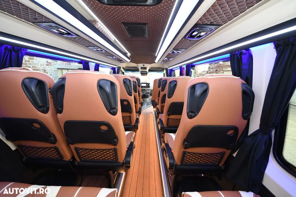 Mercedes-Benz SPRINTER - 13