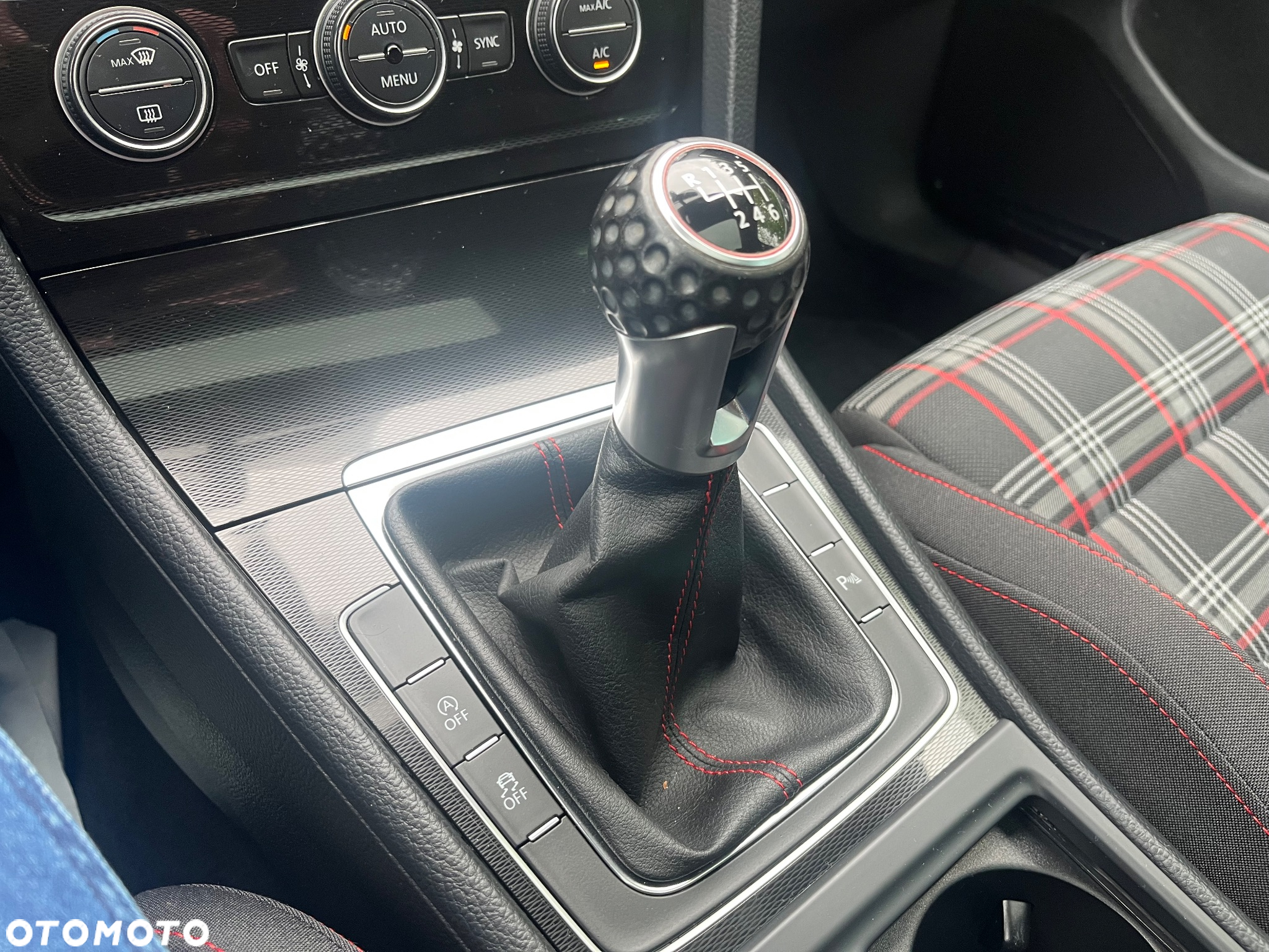 Volkswagen Golf VII 2.0 TSI BMT GTI - 20