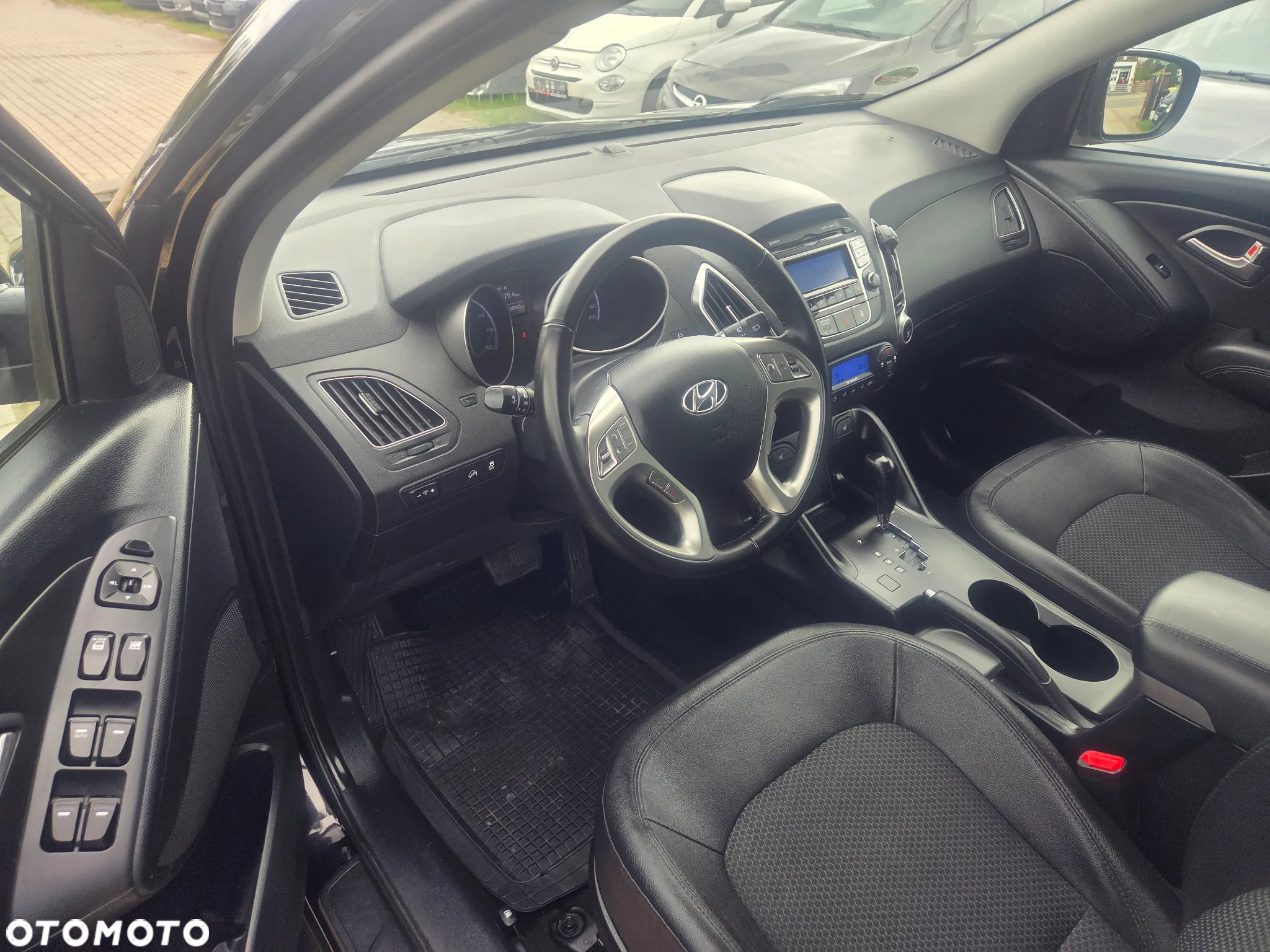 Hyundai ix35 2.0 2WD Automatik Style - 9